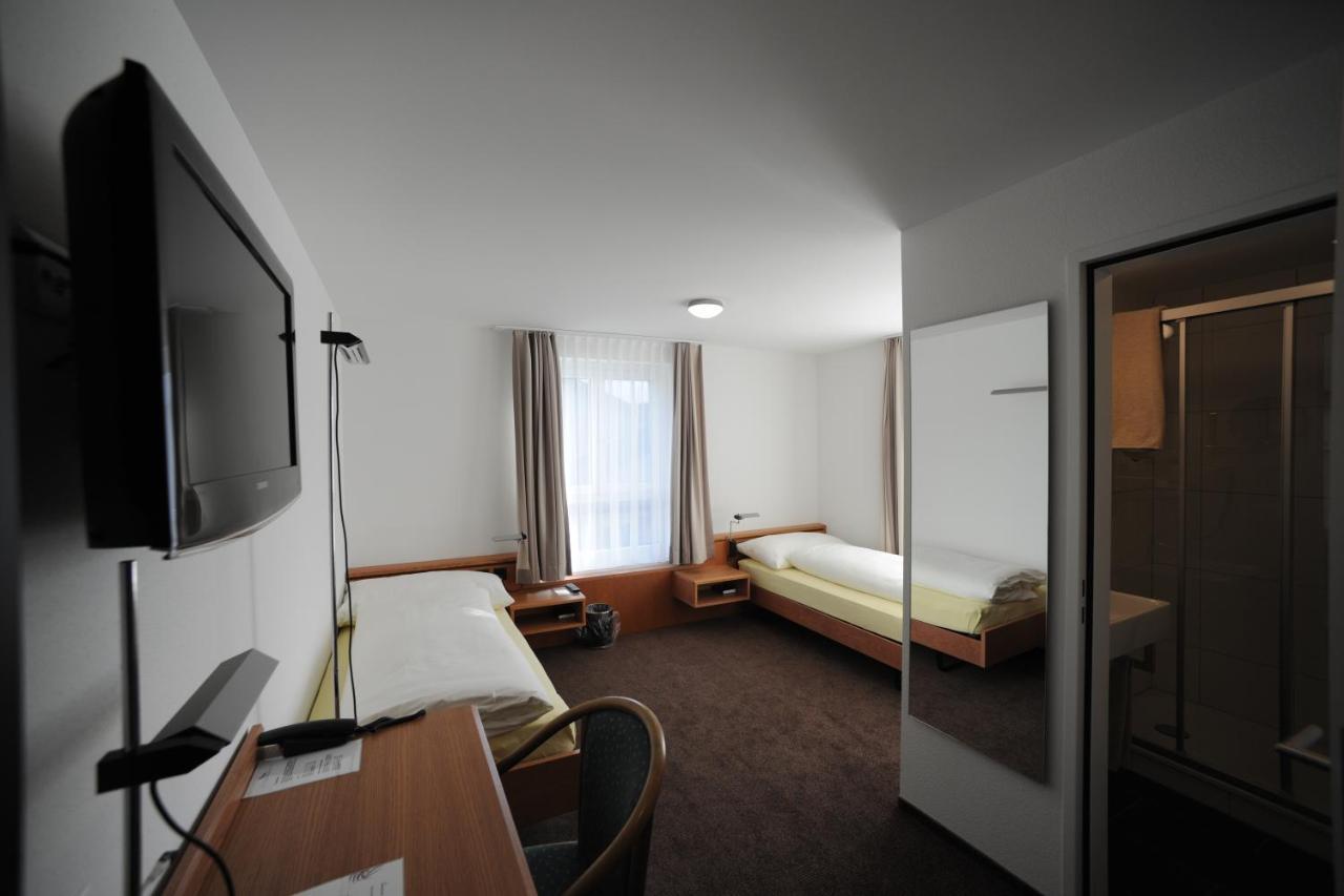 Hotel Freihof Swiss Lodge Unterägeri エクステリア 写真